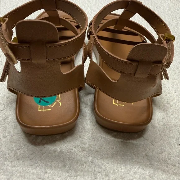 Franco Sarto Brown Strappy Sandals - Picture 5 of 10